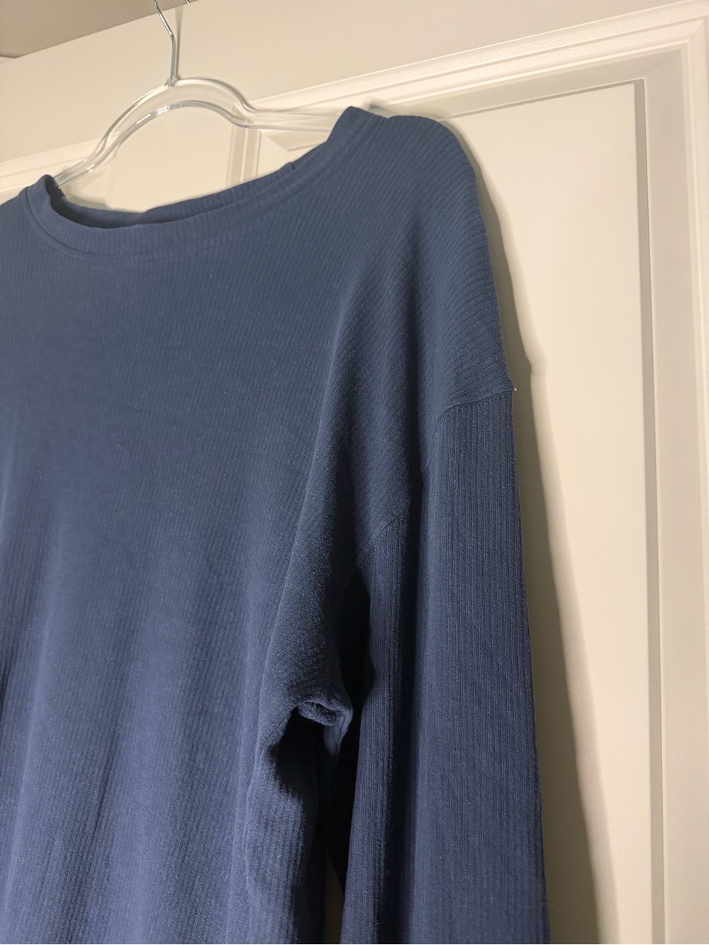 Abercrombie & Fitch Men's Tall Soft Navy Ribbed Long Sleeve